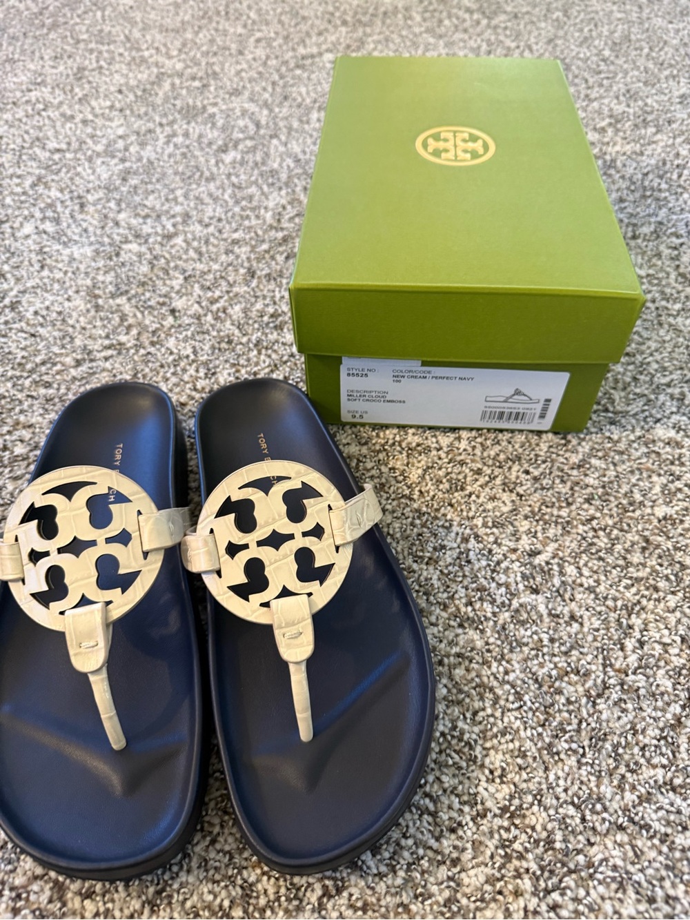 Tory Burch Miller Cloud White Croco Navy Flip Flop Sandals Size 9.5 NIB